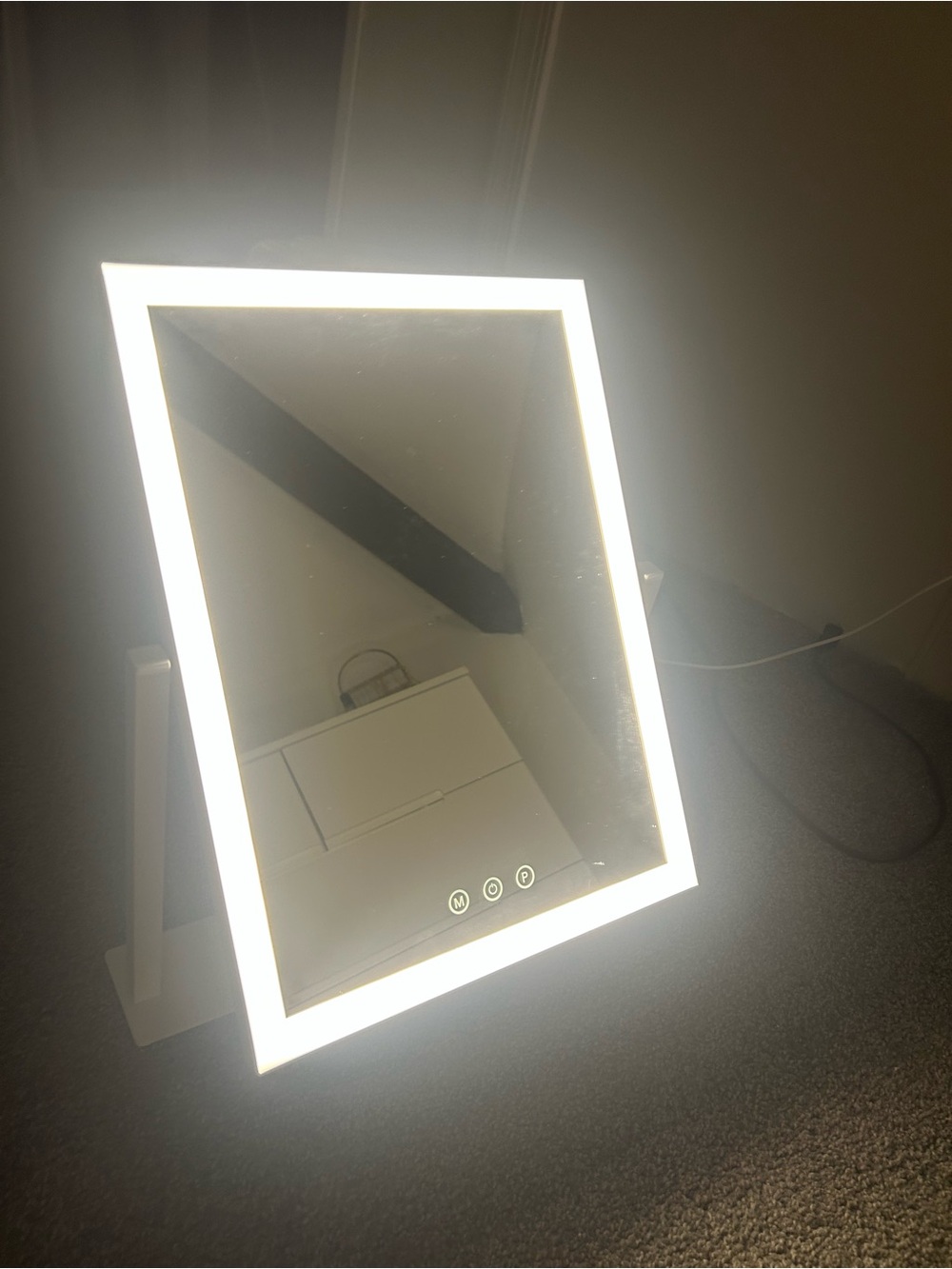 LED Lighted Vanity Mirror – White